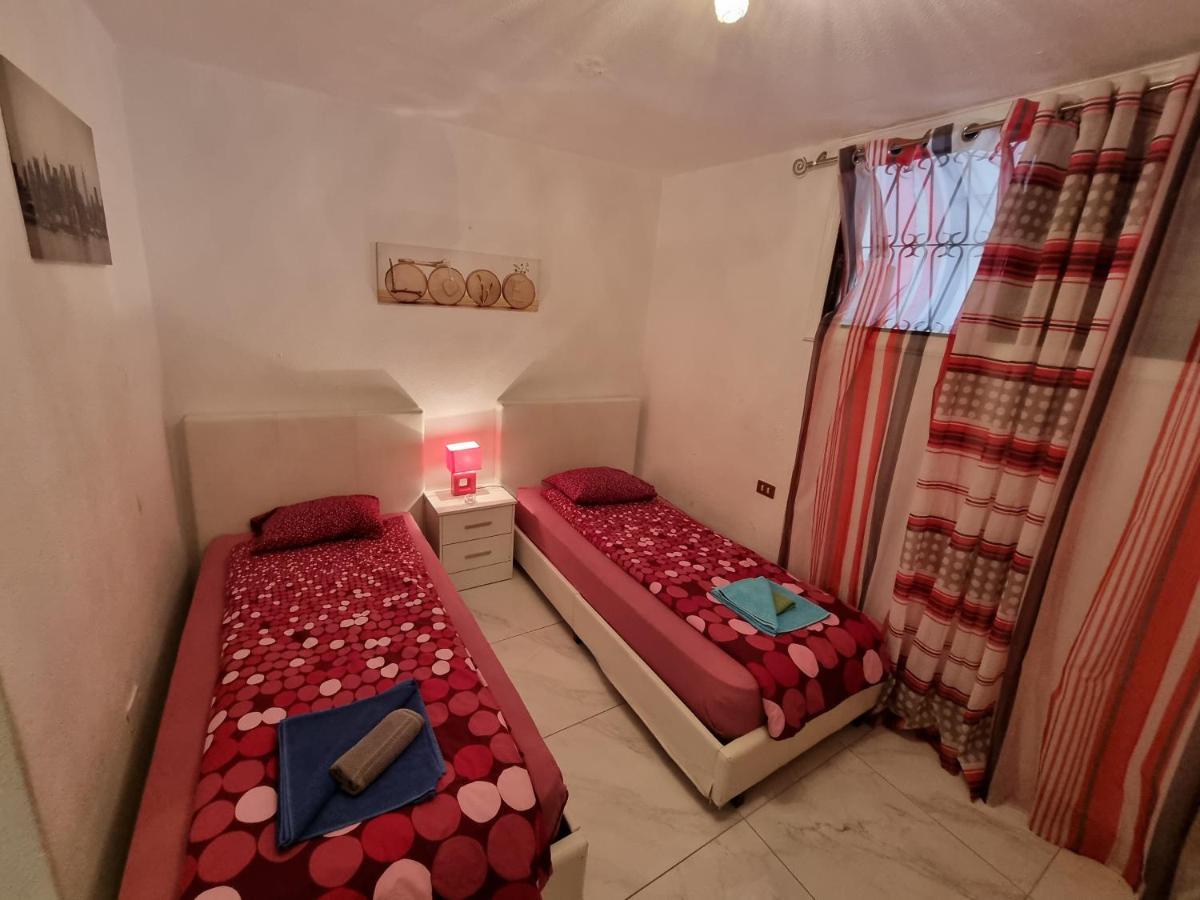 Duplex Apartment Vistamar, Sea-View, Heated Pool In Parque Santiago 2, Wifi Плая-де-лас-Америкас Экстерьер фото